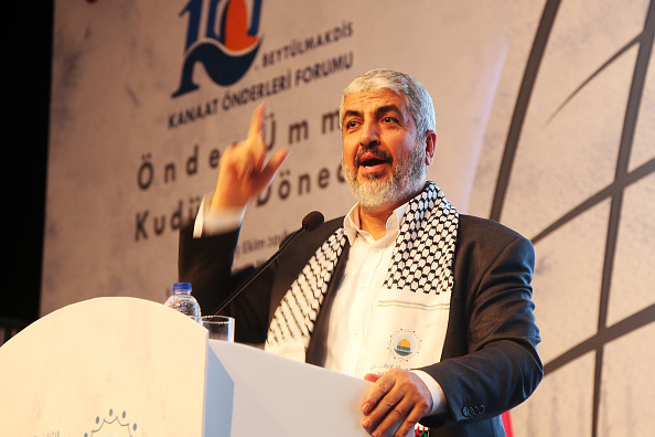 ودعا زعيم حماس السابق مشعل إلى اتخاذ إجراءات قوية ضد الدول العربية لدعم غزة