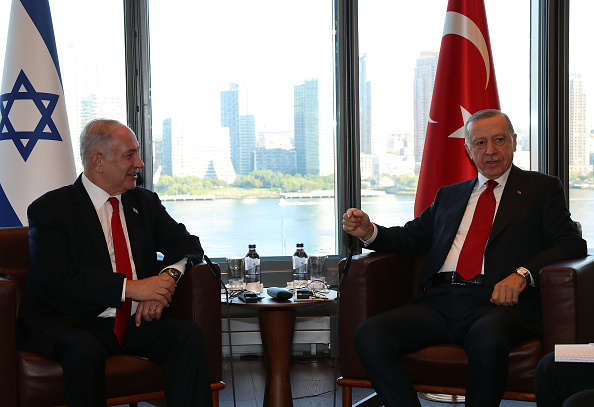 İlişkiler düzelirken Türk Erdoğan İsrailli Netanyahu ile görüştü