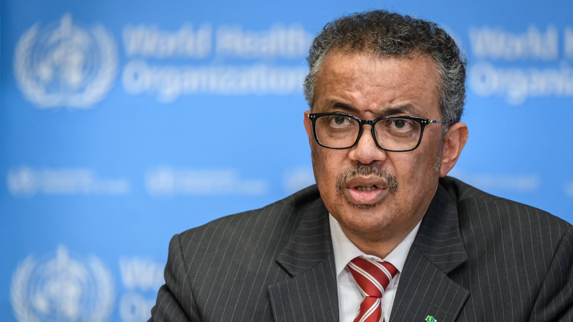 رئيس منظمة الصحة العالمية يدين الهجمات “غير المعقولة” على الهلال الأحمر في غزة