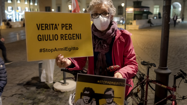Il tribunale italiano blocca le indagini delle autorità egiziane sull’omicidio di Regeni