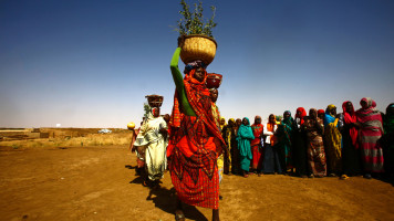 Sudan women toil amidst worsening drought conditions
