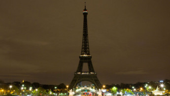 Eiffel Tower Twitter