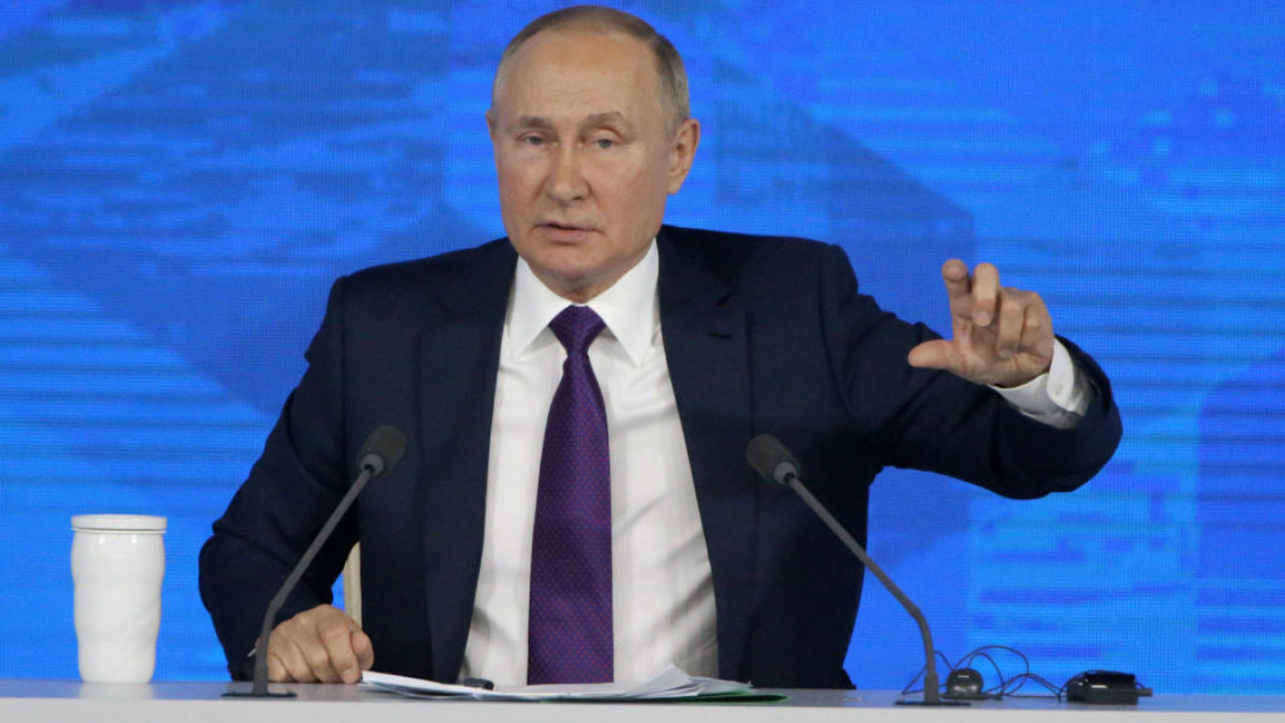 Putin host Raisi in Moscow 