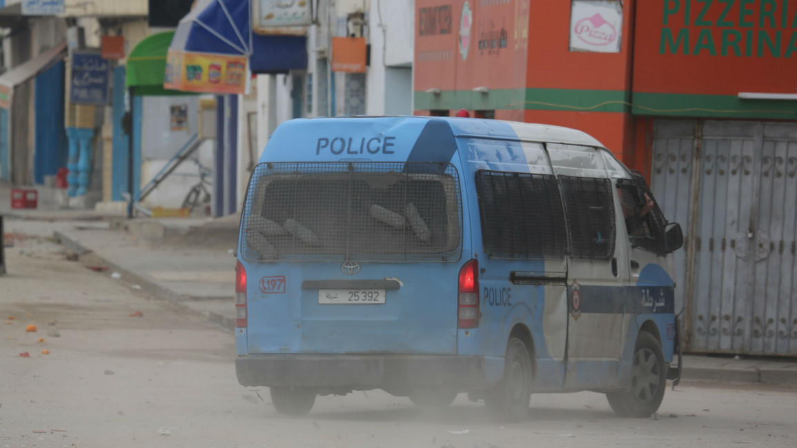 Tunisia police --- ANADOLU