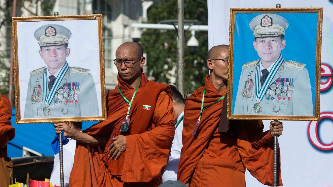 Burmese monks supporting military junta afp