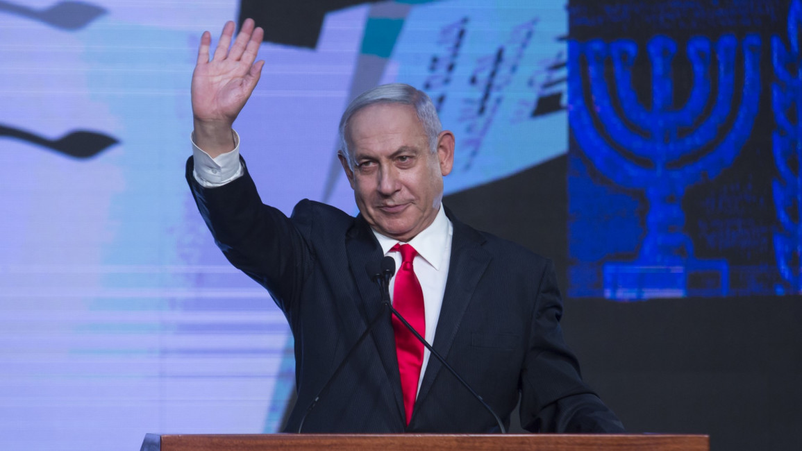 Netanyahu waving [Getty]