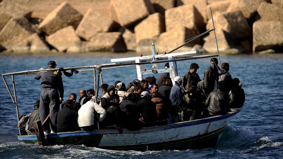 tunisia italy migrant boat