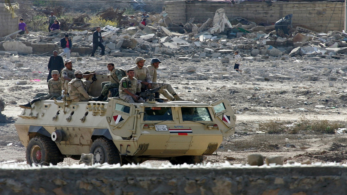 الجيش المصري ـ سياسة 7/2015