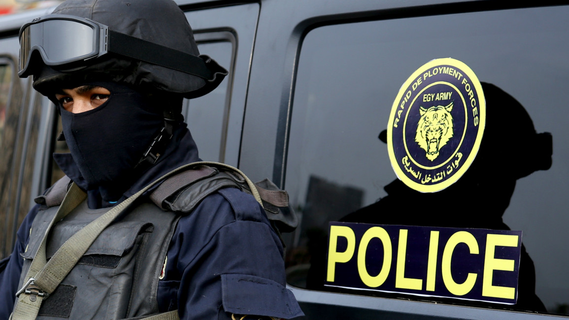 Egyptian policeman -- AFP
