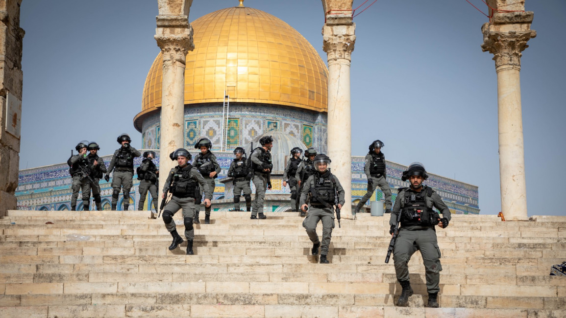 Israeli police Al-Aqsa [Anadolu/Getty]
