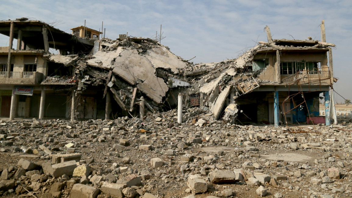 Mosul debris [Getty]