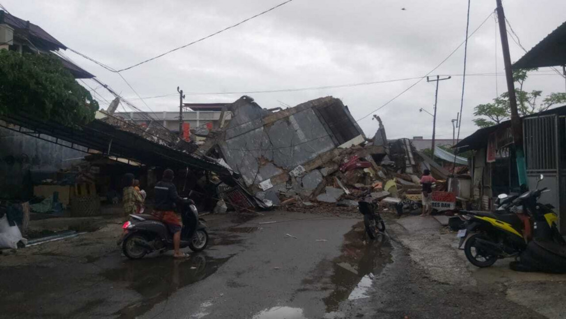 indonesia earthquake anadolu
