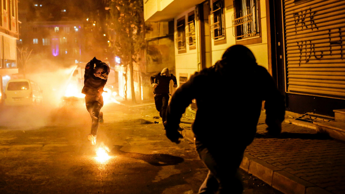 Istanbul clashes